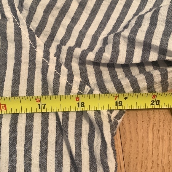 CASLON Striped Long Sleeve Collared Button Down Blouse Blue and White Women’s S - Picture 12 of 12